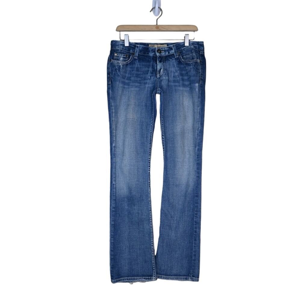 BKE Denim Womens 29x33.5 Sierra Distressed Boot Jean